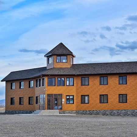 Vizit-Tsentr Sailugemskiy Hotel Kosh-Agach Esterno foto