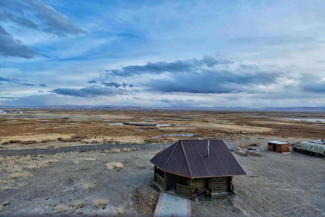 Vizit-Tsentr Sailugemskiy Hotel Kosh-Agach Esterno foto